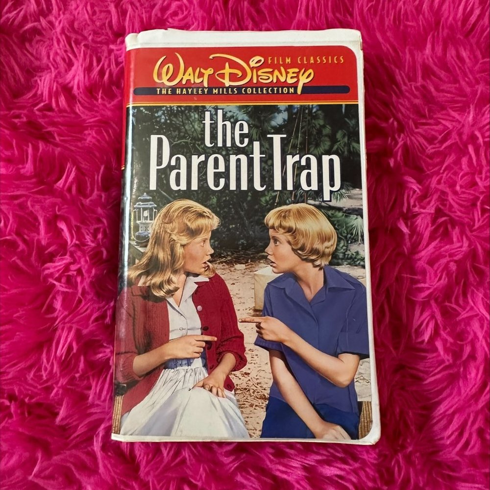 THE PARENT‎ TRAP VHS